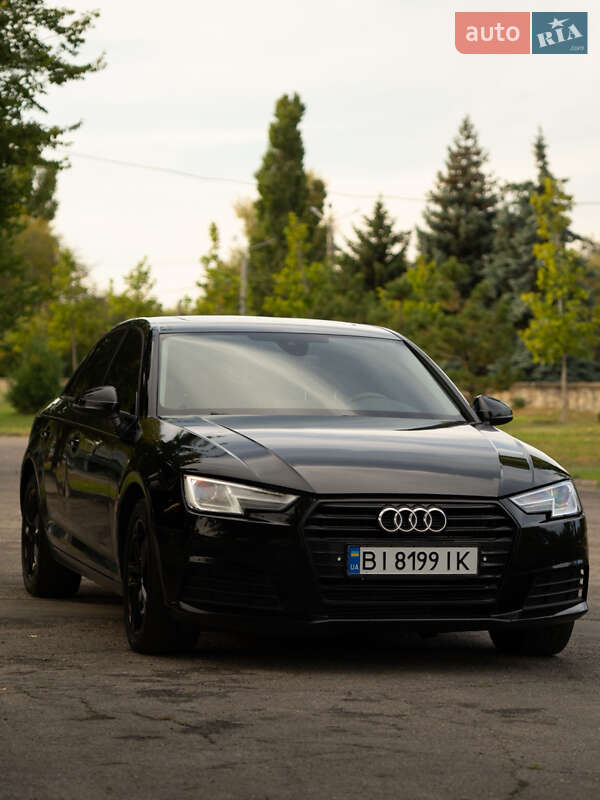 Седан Audi A4 2016 в Полтаве