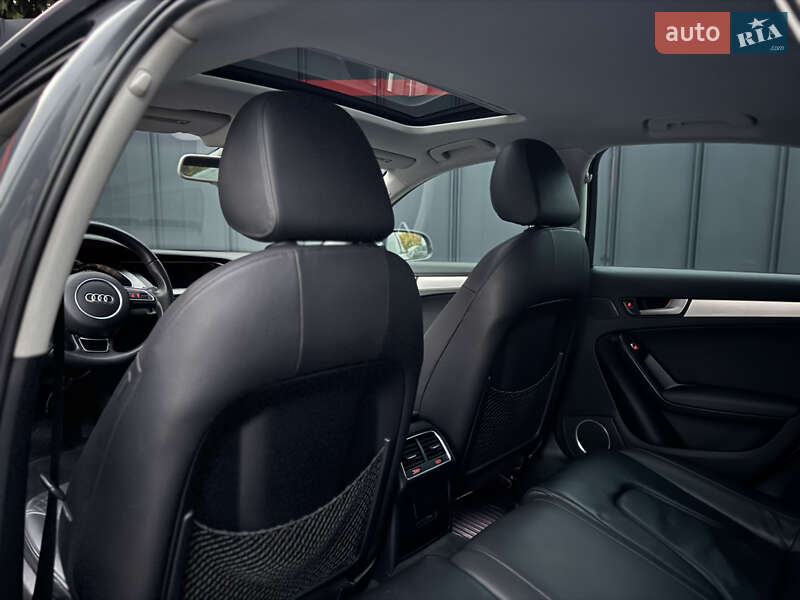 Седан Audi A4 2014 в Луцке