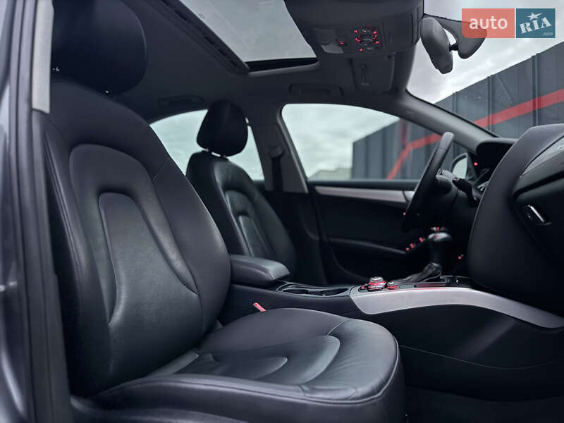 Седан Audi A4 2014 в Луцке