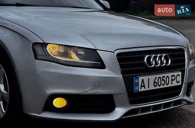 Седан Audi A4 2011 в 