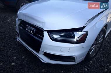 Седан Audi A4 2015 в 