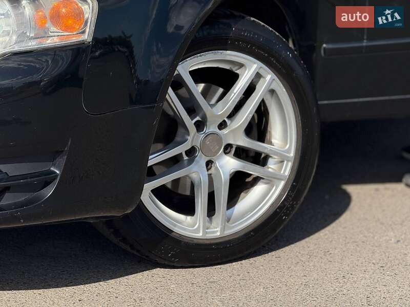 Седан Audi A4 2005 в Кривому Розі