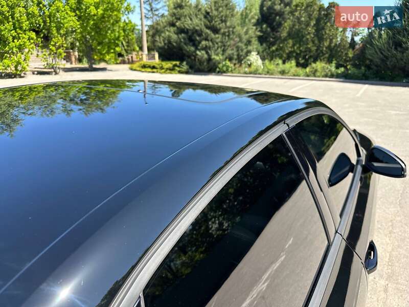 Седан Audi A4 2018 в Харькове