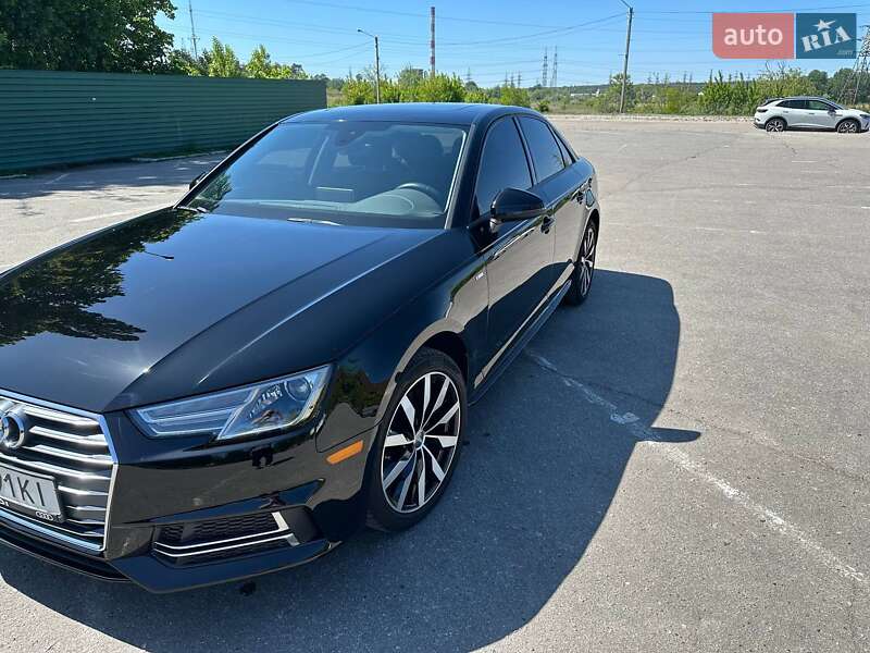 Седан Audi A4 2018 в Харькове