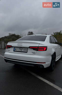 Седан Audi A4 2018 в 