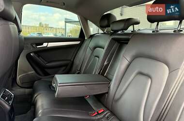 Седан Audi A4 2014 в 