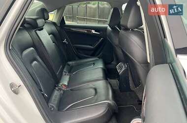 Седан Audi A4 2014 в 