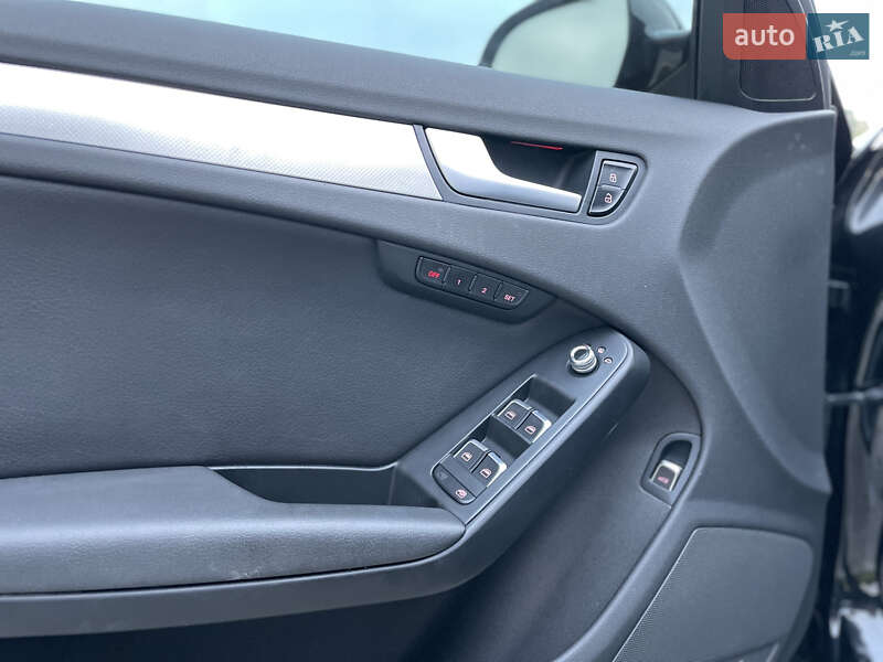 Седан Audi A4 2013 в Яворове