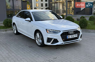 Седан Audi A4 2020 в 