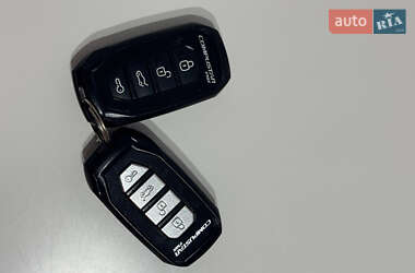 Седан Audi A4 2020 в 
