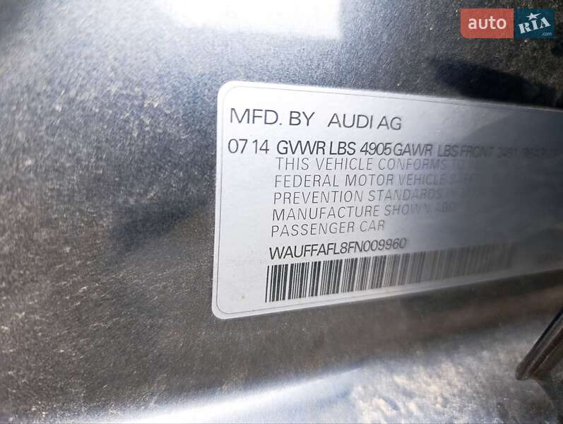 Седан Audi A4 2015 в Луцке