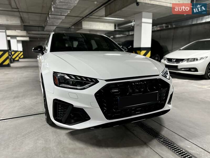 Седан Audi A4 2020 в Дніпрі