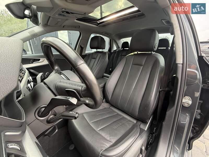 Седан Audi A4 2017 в Львові