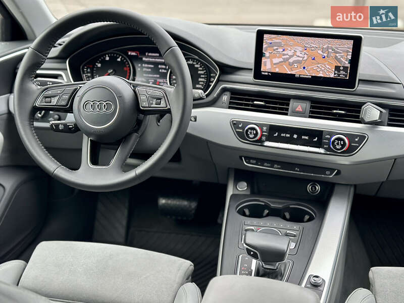 Универсал Audi A4 2017 в Одессе