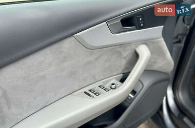 Універсал Audi A4 2017 в Одесі