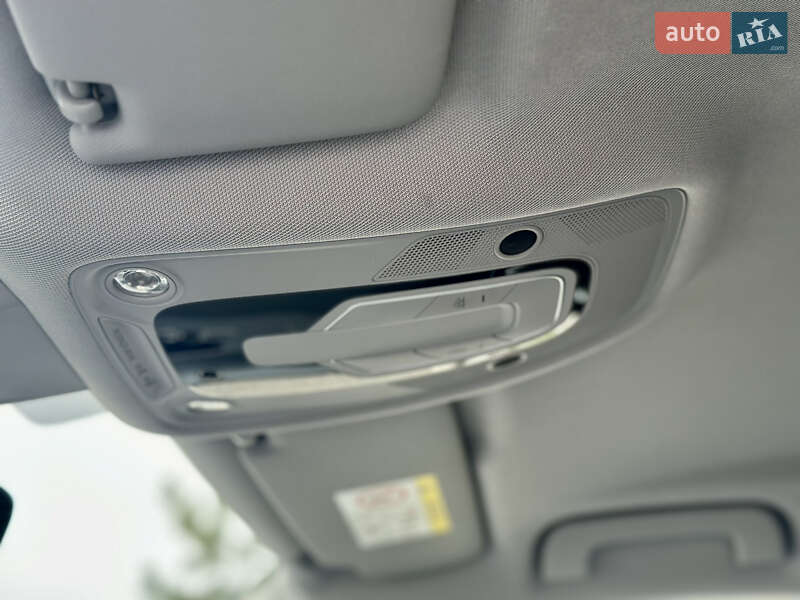 Универсал Audi A4 2017 в Одессе