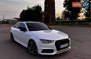 Седан Audi A4 2016 в 