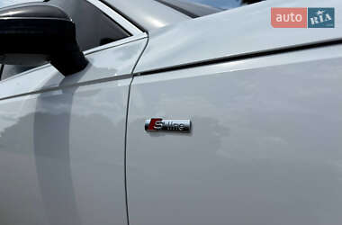 Седан Audi A4 2016 в 