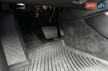 Седан Audi A4 2014 в Житомире