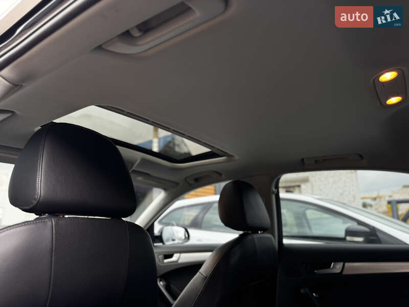 Седан Audi A4 2014 в Житомирі