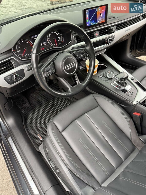 Седан Audi A4 2017 в Днепре