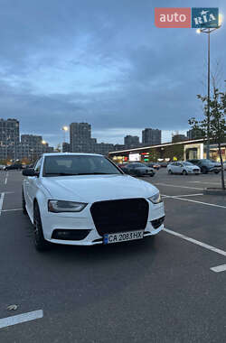 Седан Audi A4 2012 в 