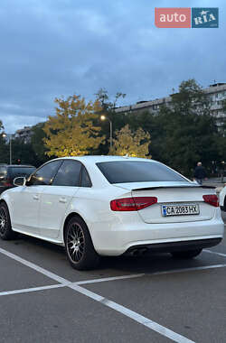 Седан Audi A4 2012 в 