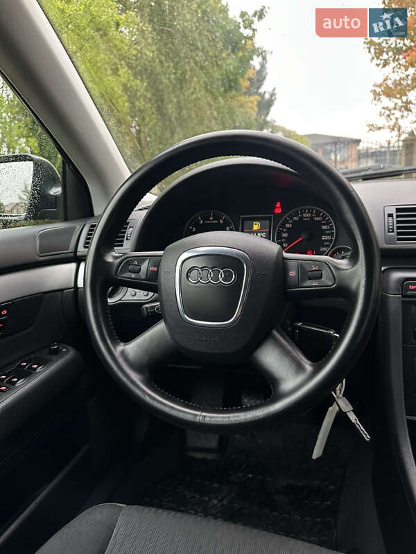 Універсал Audi A4 2006 в Сарнах