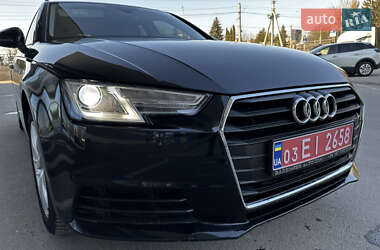 Универсал Audi A4 2017 в 