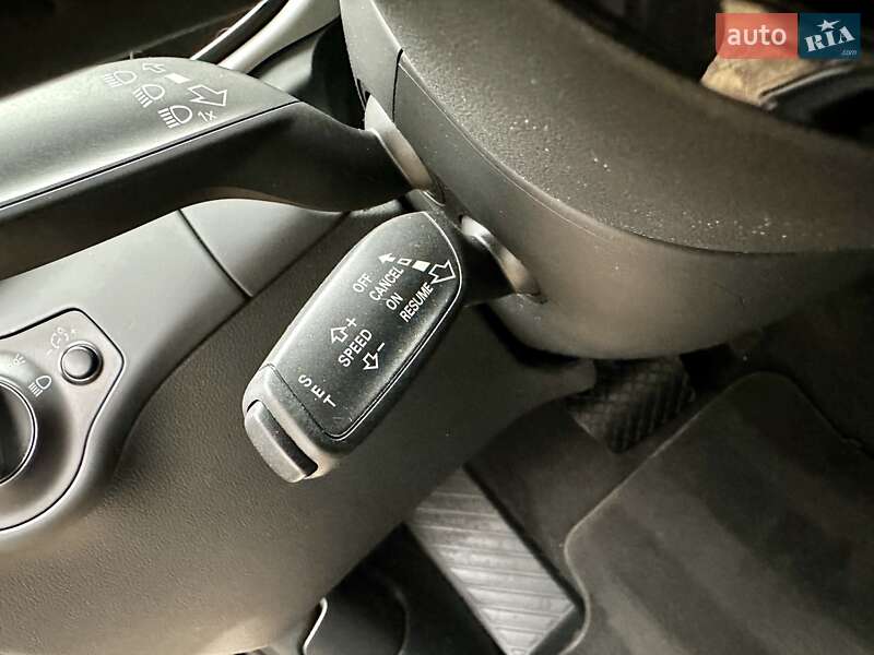 Седан Audi A4 2016 в Вінниці