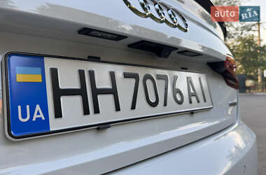 Седан Audi A4 2019 в 