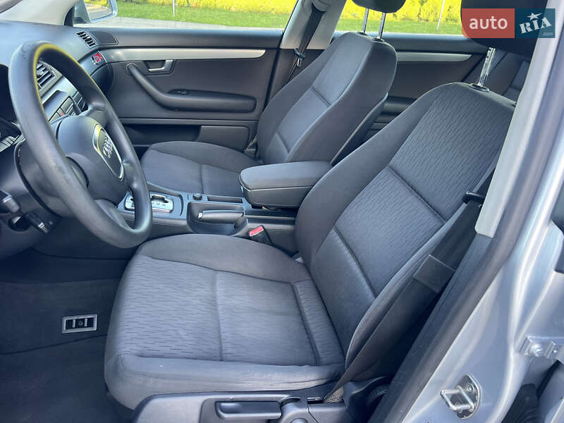 Седан Audi A4 2005 в Дунаевцах