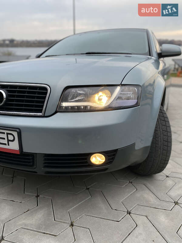 Седан Audi A4 2001 в Тернополе