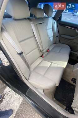 Универсал Audi A4 2004 в 