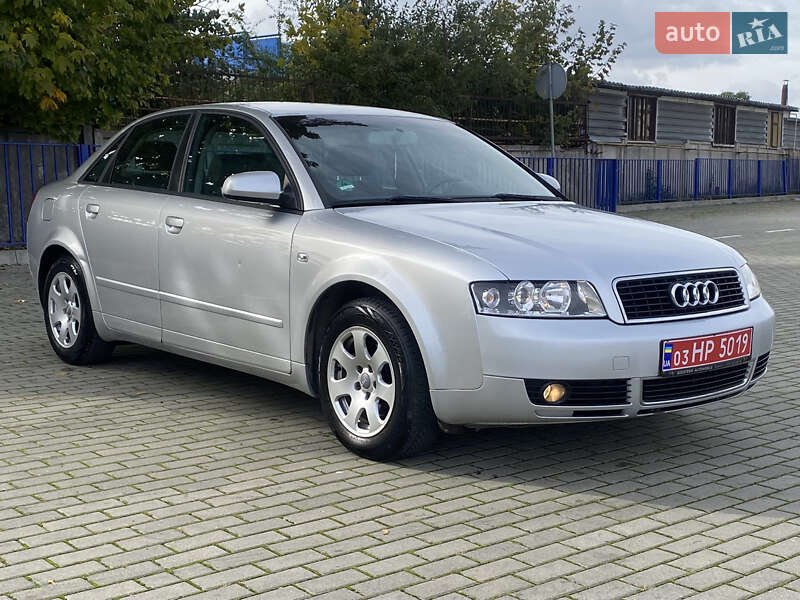 Седан Audi A4 2004 в Тернополі