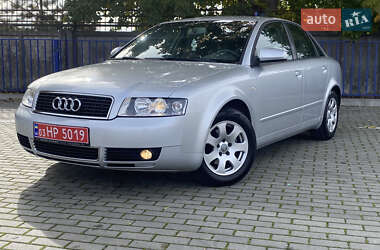 Седан Audi A4 2004 в 
