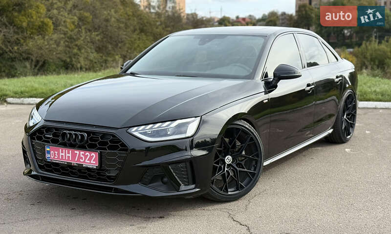 Седан Audi A4 2020 в 