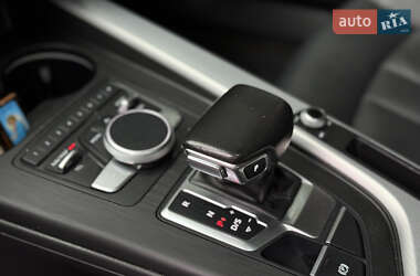 Седан Audi A4 2016 в 