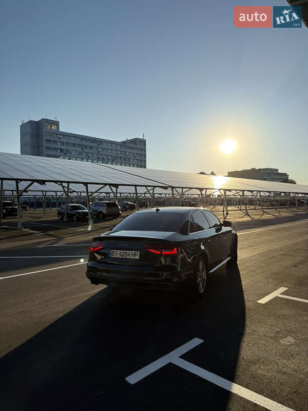 Седан Audi A4 2015 в Києві