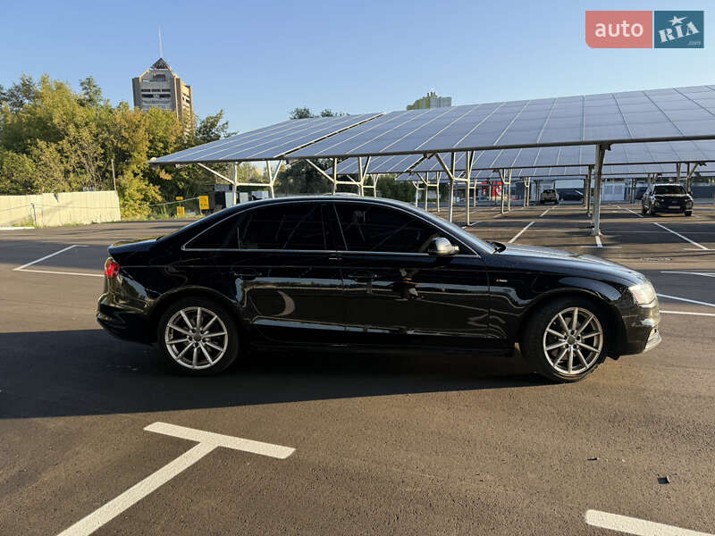 Седан Audi A4 2015 в Києві