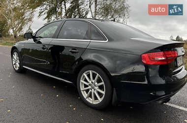 Седан Audi A4 2015 в 