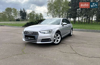 Универсал Audi A4 2018 в 