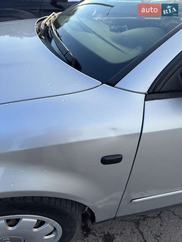 Седан Audi A4 2001 в Городке фото 21 Седан Audi A4 2001 в Городке