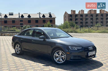 Седан Audi A4 2017 в Вінниці