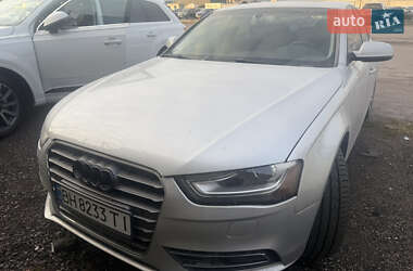 Седан Audi A4 2012 в Києві