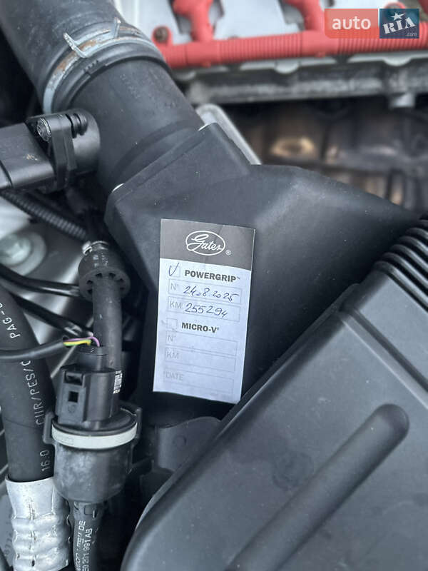 Универсал Audi A4 2004 в Днепре