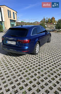 Универсал Audi A4 2018 в 