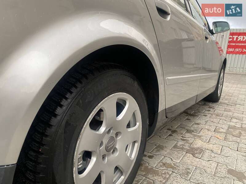 Седан Audi A4 2002 в Вінниці