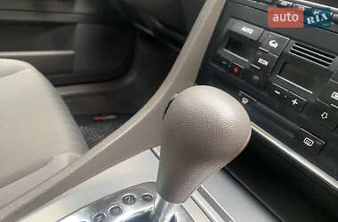 Седан Audi A4 2002 в 