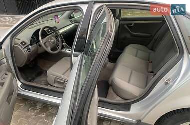 Седан Audi A4 2002 в 